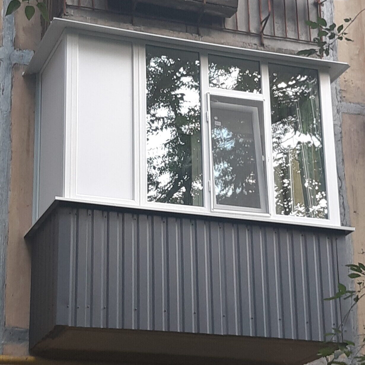 Пластикові балкони